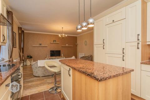 2 bedroom apartment for sale, Swinhoe Place, Culcheth, Warrington, Cheshire, WA3 4NE