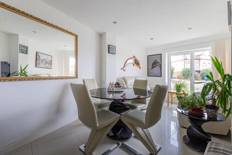 undefined, Plas Taliesin, Penarth CF64