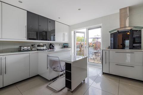 undefined, Plas Taliesin, Penarth CF64
