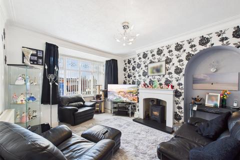 3 bedroom semi-detached house for sale, Keswick Drive, Cullercoats