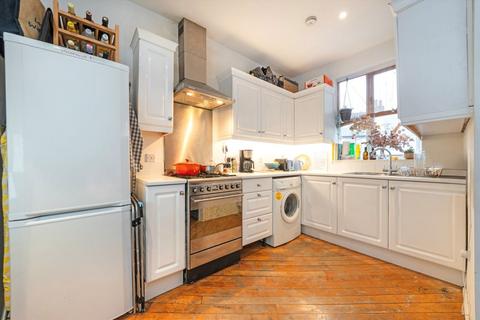 1 bedroom flat to rent, Salisbury Mews, Fulham SW6