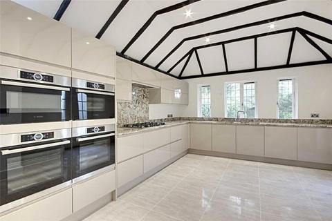 5 bedroom detached house to rent, Old Orchard Close, Hadley Wood, EN4