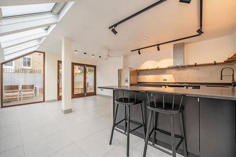 3 bedroom house to rent, Colehill Lane, London SW6