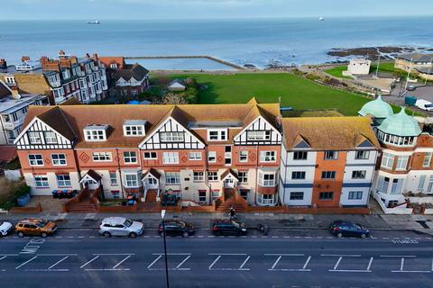 2 bedroom flat for sale, 16 Eastern Esplanade, Margate CT9