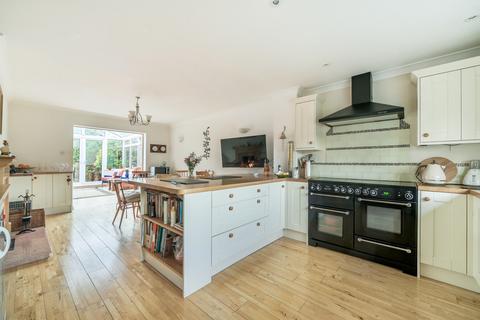 undefined, Pine View Close, Haslemere, Surrey, GU27