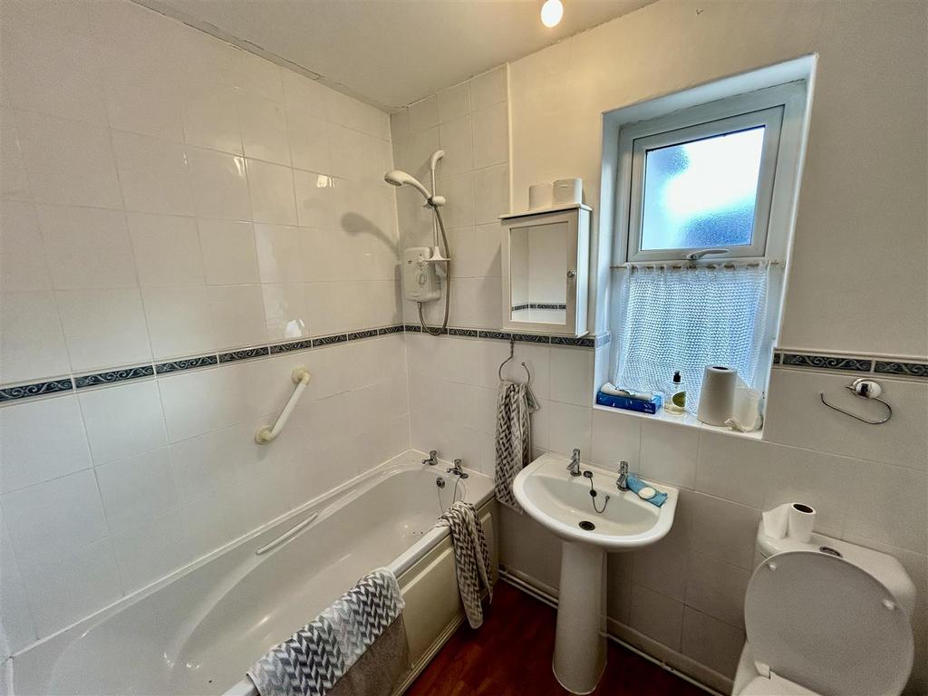 Bath.JPG