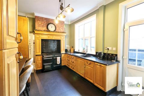 3 bedroom semi-detached house for sale, Victoria Park Road, Stoke-On-Trent