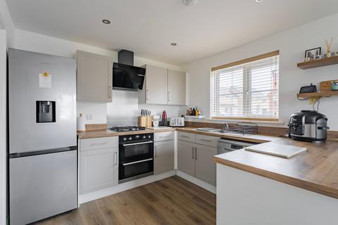 3 bedroom detached house for sale, Cook Close, Bradwell