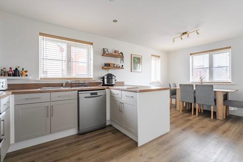 3 bedroom detached house for sale, Cook Close, Bradwell
