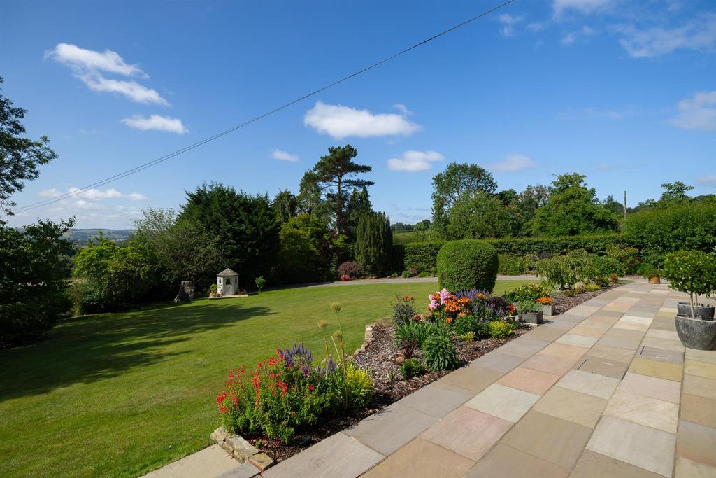 Terrace &amp; Gardens