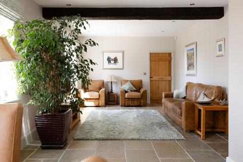 6 bedroom detached house for sale, Swindon Close, North Rigton, Leeds