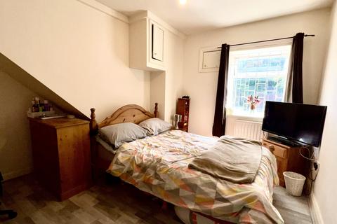 2 bedroom flat to rent, Byron Street, Newcastle Upon Tyne NE2