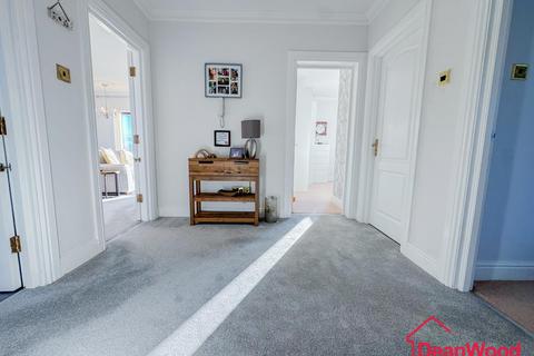2 bedroom apartment for sale, 1 Douglas Bay Apartments, King Edward Close, Onchan