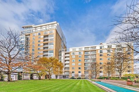 1 bedroom flat to rent, Belgrave Court, Westferry Circus, Nr Canary Wharf, London, E14