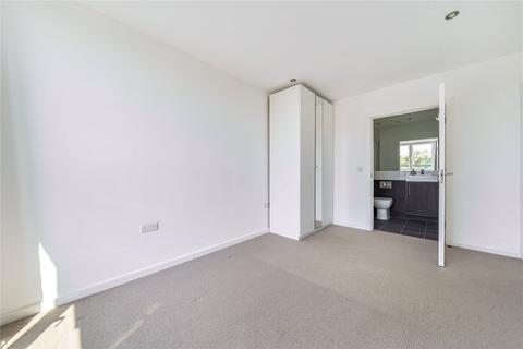2 bedroom apartment to rent, Addlestone, Surrey, KT15