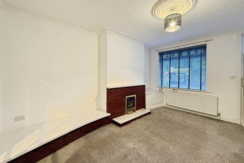 2 bedroom terraced house to rent, Tonge Moor Road, Greater Manchester BL2