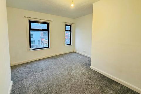2 bedroom terraced house to rent, Tonge Moor Road, Greater Manchester BL2