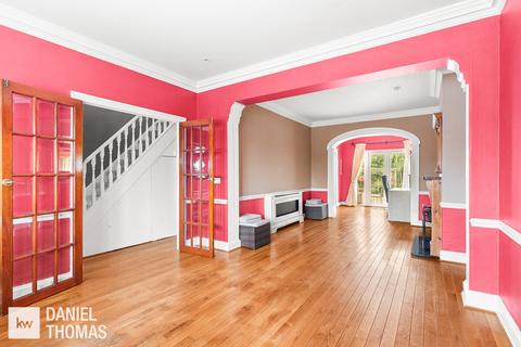 2 bedroom semi-detached house for sale, Nazeing Road, Waltham Abbey, EN9