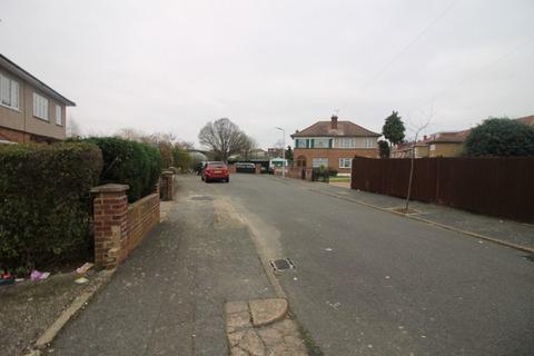 1 bedroom property to rent, Hayes UB4