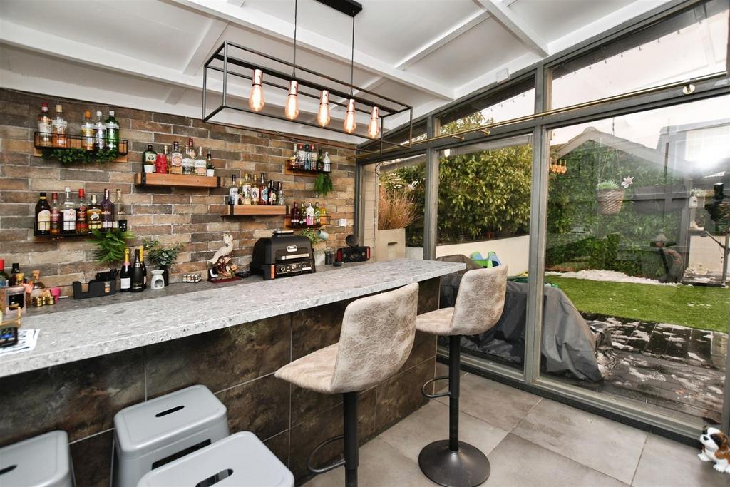 Inside Summer House 2
