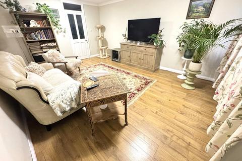3 bedroom townhouse for sale, Western Avenue, Walsall