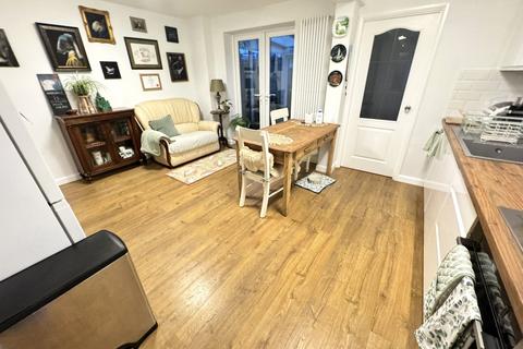 3 bedroom townhouse for sale, Western Avenue, Walsall