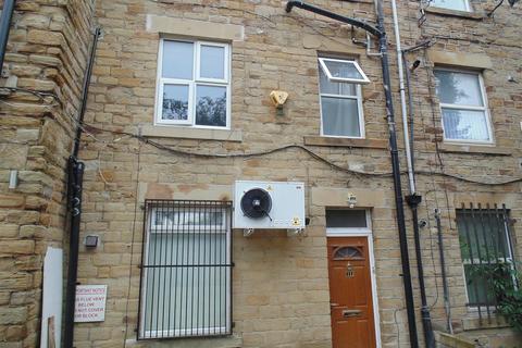 1 bedroom flat to rent, 11 Commercial St, Batley, WF17 5HJ