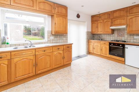 5 bedroom semi-detached house to rent, Grange Hill, Edgware, HA8