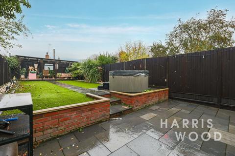4 bedroom semi-detached house for sale, North Station Road, Colchester, Essex, CO1
