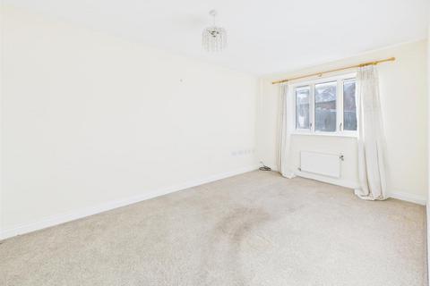 undefined, St. James Close, Quedgeley, Gloucester