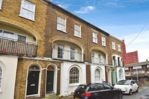 4 bedroom terraced house for sale, La Belle Alliance Square, Ramsgate