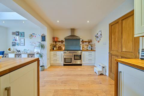 undefined, Scafell Close, Taunton