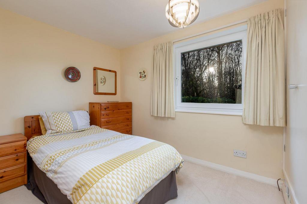 New small bedroom.jpeg