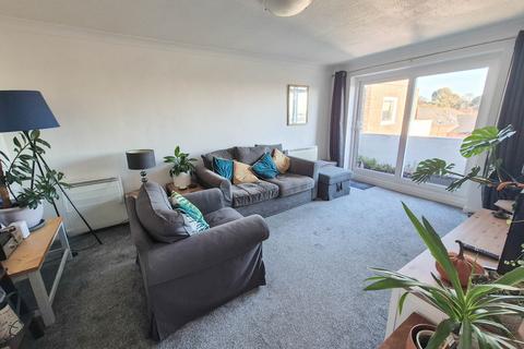 2 bedroom flat for sale, Regis Court, Bognor Regis
