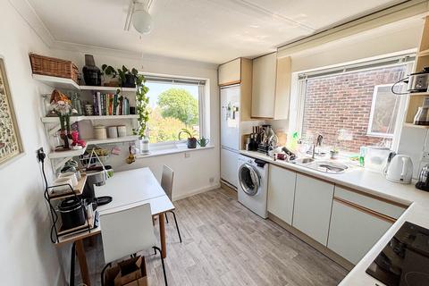 2 bedroom flat for sale, Regis Court, Bognor Regis