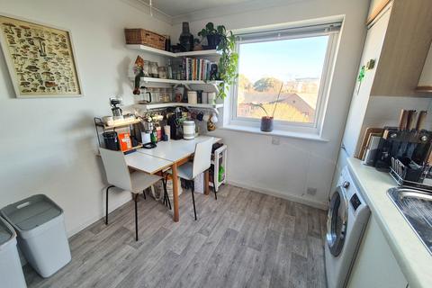 2 bedroom flat for sale, Regis Court, Bognor Regis