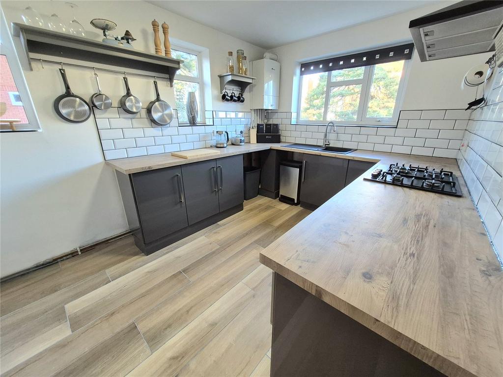 Fitted Kitchen