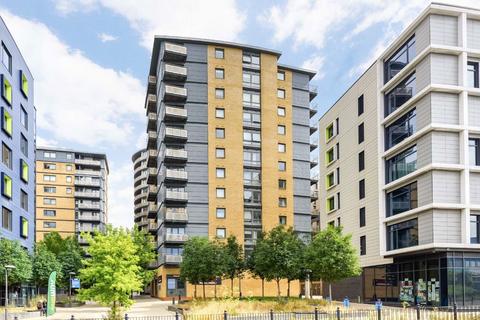 2 bedroom flat to rent, Victoria Road, London W3