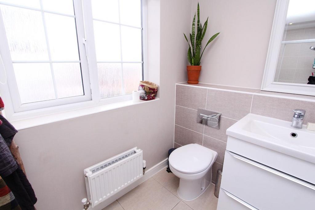 Ensuite Shower Room