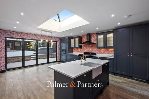 4 bedroom semi-detached house for sale, North Station Road, Colchester, Essex, CO1