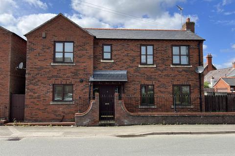 3 bedroom detached house to rent - Salop Mews, Overton-on-Dee.