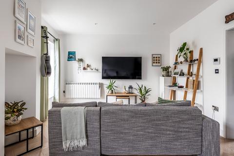 undefined, Apex House, Main Road, Edenbridge, Kent
