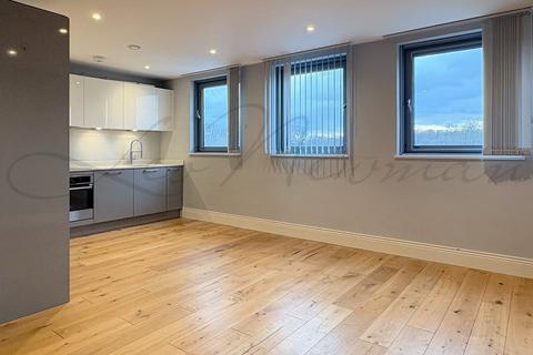 2 bedroom flat to rent, Starlite Lodge, Eastcote Avenue, Sudbury