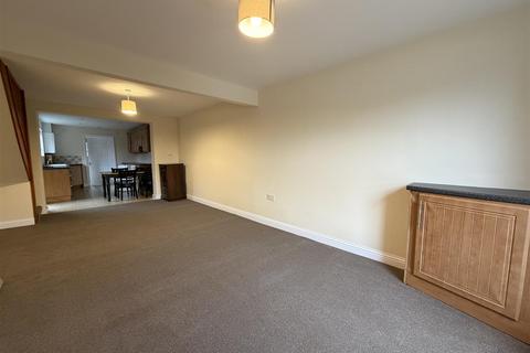 2 bedroom terraced house to rent, Pennygate, Spalding