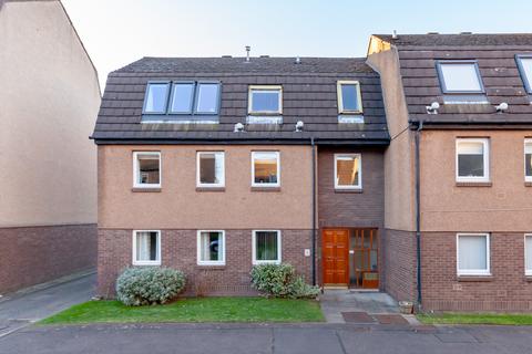 1 bedroom flat for sale, 2/4 Ettrickdale Place, Stockbridge, Edinburgh, EH3 5JN