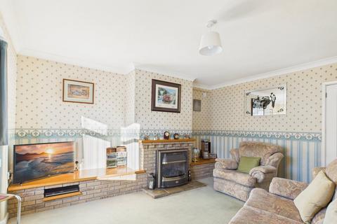 3 bedroom semi-detached house for sale, Beech Avenue, Newark NG22