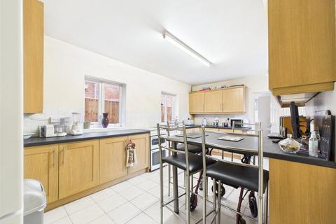 undefined, Conduit Street, Gloucester, Gloucestershire, GL1