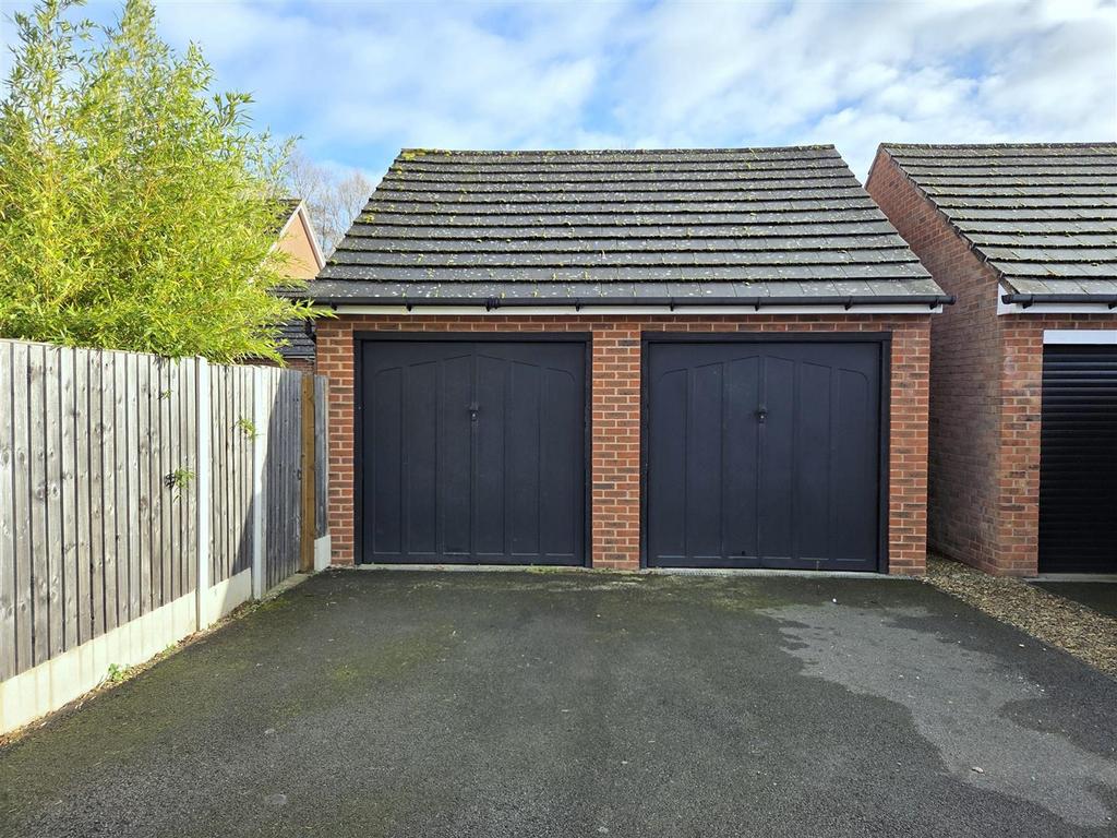 Double Garage