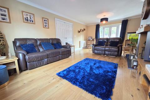 5 bedroom detached house for sale, Leapgate Avenue, Stourport-On-Severn