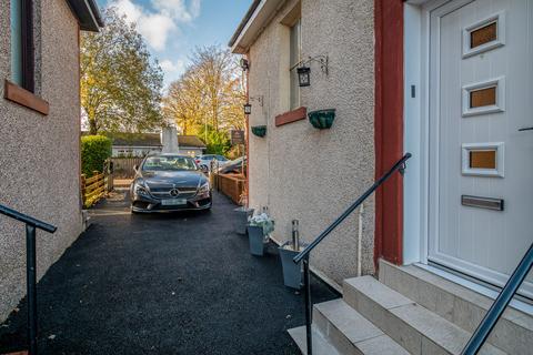 undefined, 26A Swinton Road